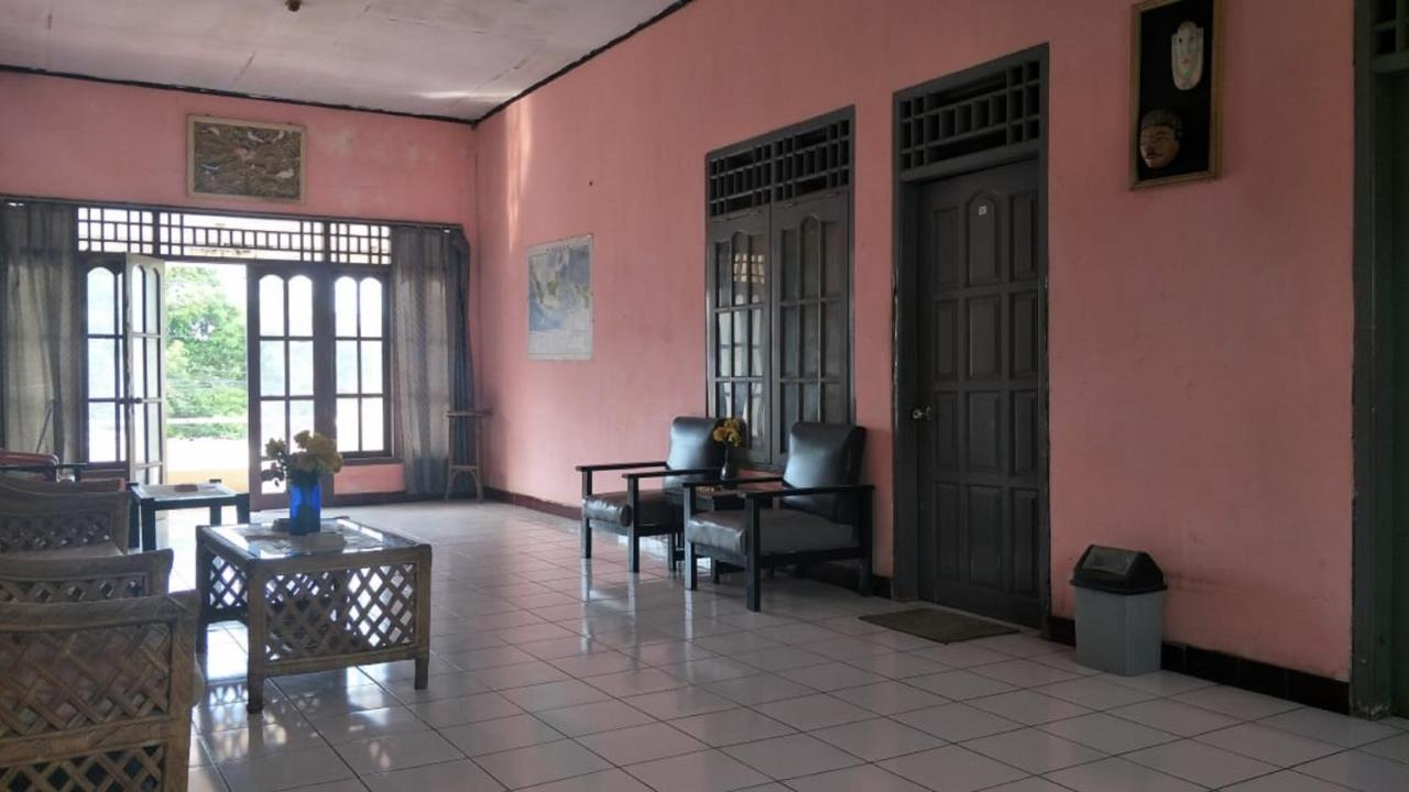 Spot On 2969 Hotel Citra Ayu Labuhan Eksteriør bilde